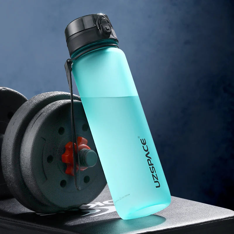 HydraFlex Sports Bottle: Leak-Proof, BPA-Free Hydration On-the-Go - Trip Savvy Essentials