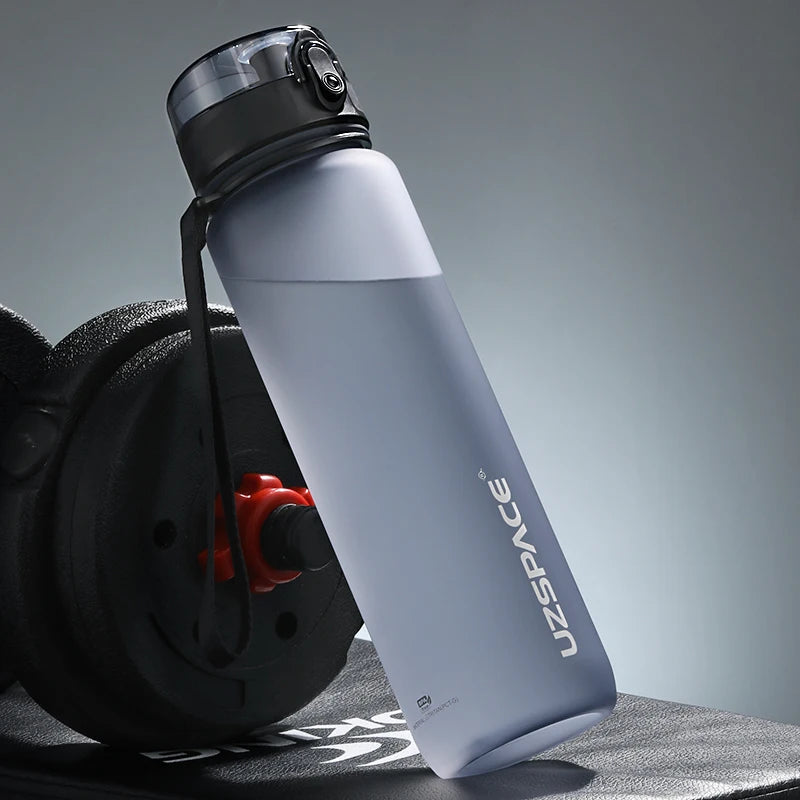 HydraFlex Sports Bottle: Leak-Proof, BPA-Free Hydration On-the-Go - Trip Savvy Essentials